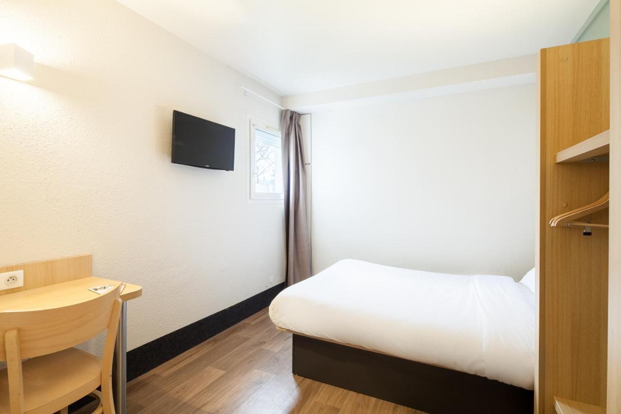 B&B Hotel Montlhery Linas Dış mekan fotoğraf